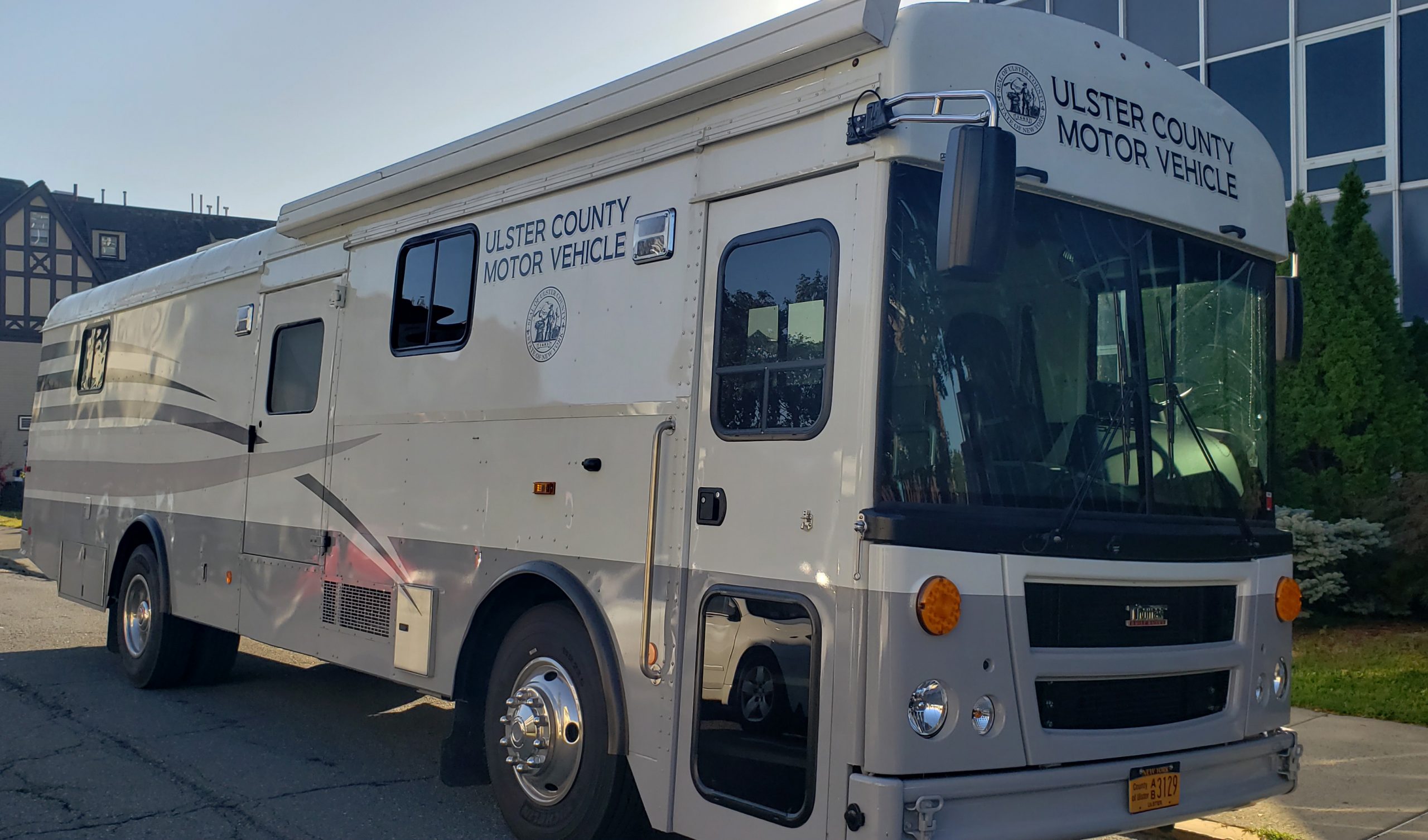County Clerk » DMV Bus in Saugerties